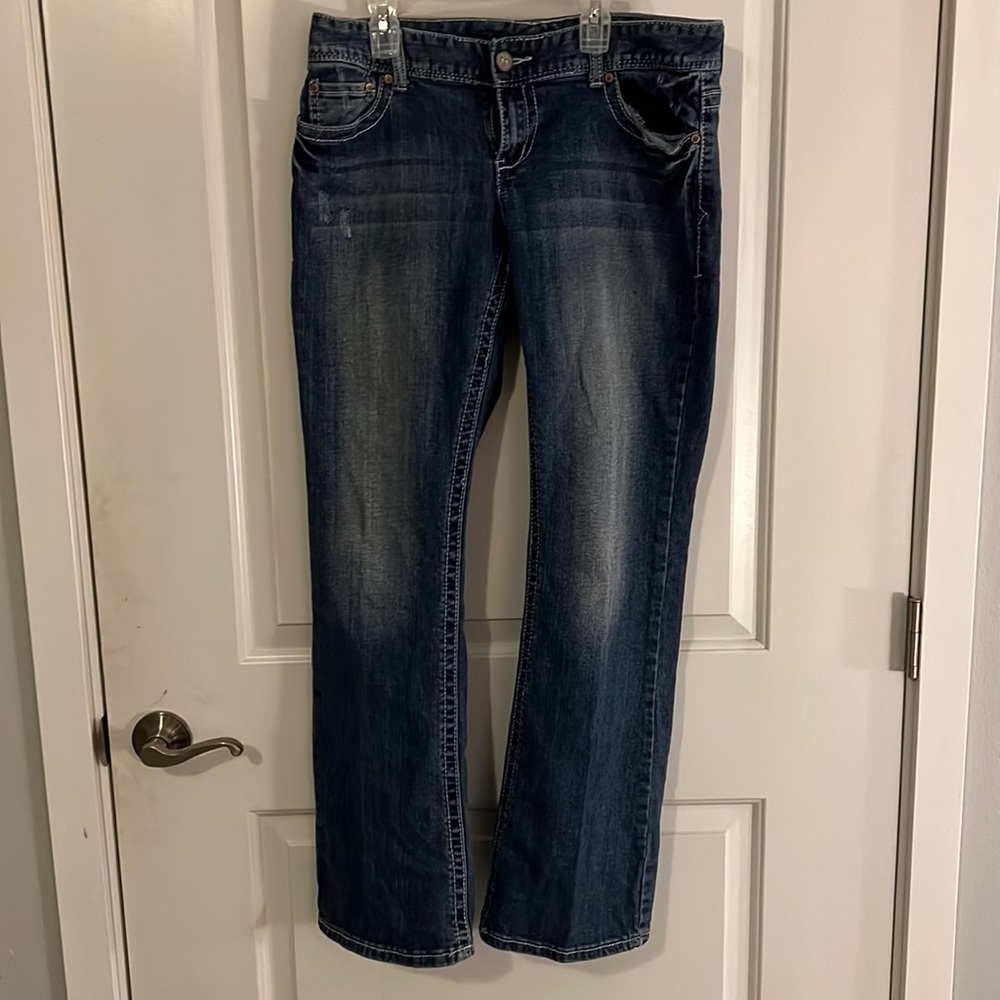 Maurice's size 9/10 reg blue jeans